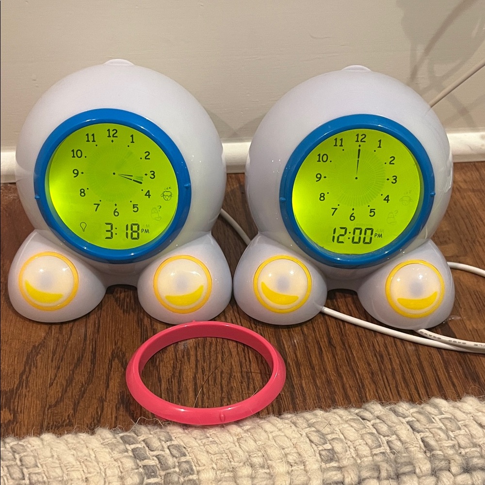 Onaroo Okay to Wake Digital Alarm Clocks - White with Blue and Yellow